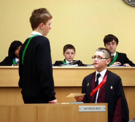 Teens take part in court drama