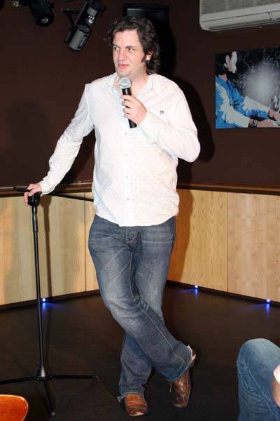 Compere Rob Riley