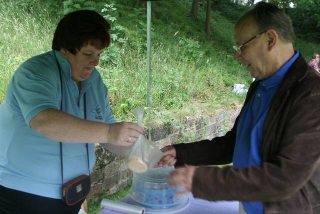 Councillor Keith Swift takes advantage of the shortbread on offer