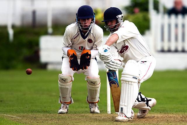 Milnrow v Unsworth<br />
Wood Cup Final