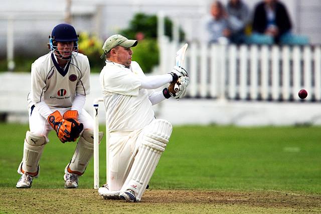 Milnrow v Unsworth<br />
Wood Cup Final