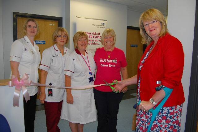 Non-Executive Director Christine Morgan officially opened the event, along with the breast screening radiographers and cancer survivor Christine Abbott  

 
