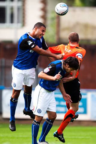 Rochdale 0 - 0 Hartlepool<br />
Marcus Holness wins the header