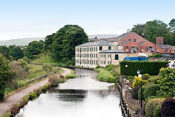 Canalside, Littleborough