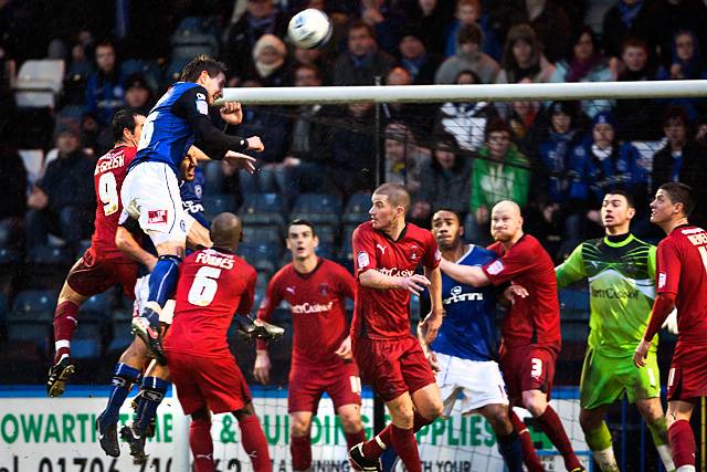 Rochdale 1 - 1 Leyton Orient<br \>Craig Dawson climbs highest to power a header towards the Orient goal