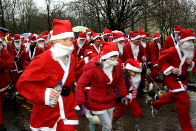 Springhill Hospice Father Christmas Fun Run 2011