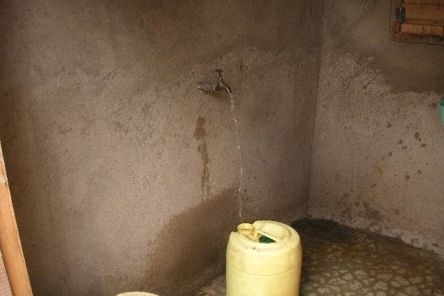 The kiosk where the women collect the clean rain water