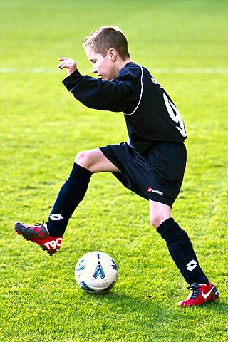 Hopwood Community Primary School 2 - 0 Meanwood Primary School