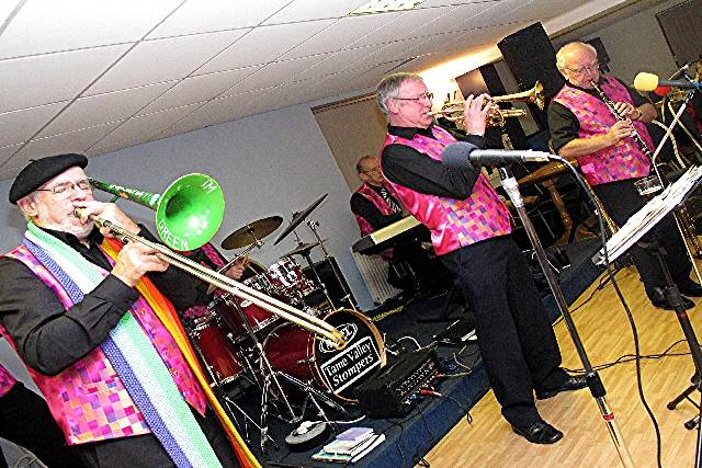 Tame Valley Stompers - Jazz on a Sunday from 2011