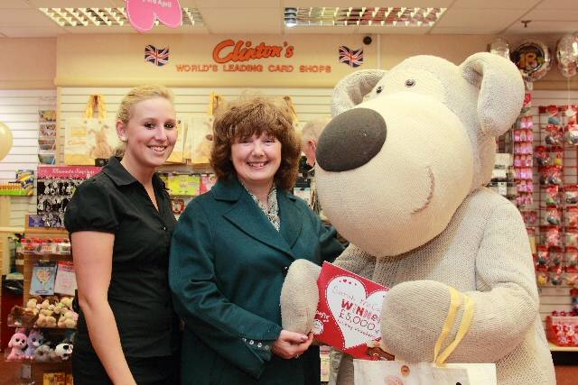 Sarah McCarthy with Store Manager Lynsey Todd and Boofle 