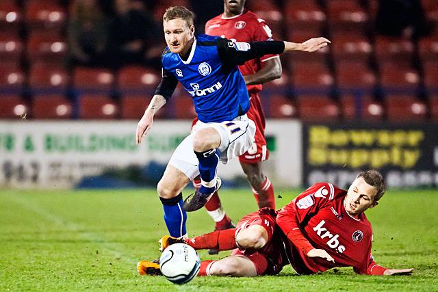 Rochdale 2 - 0 Charlton Athletic<br />Matt Done gets away from Dean Parrett