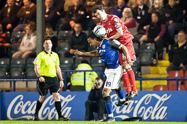 Rochdale 2 - 0 Charlton Athletic<br />Christian Dailly climbs all over the back of Chris O'Grady