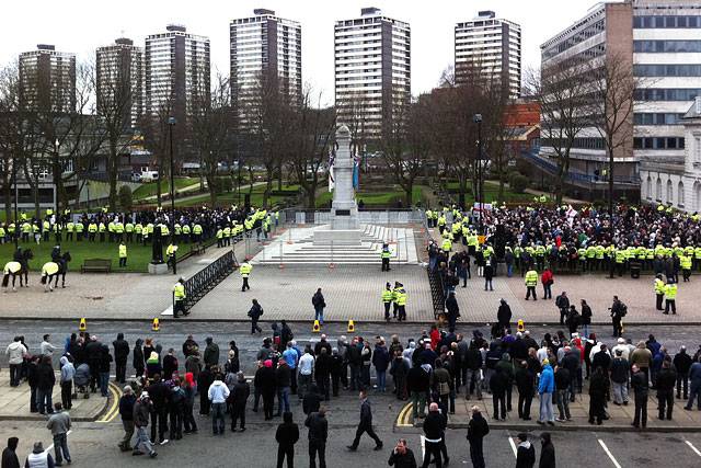 EDL and UAF demos<br />Police containment at the Cenotaph