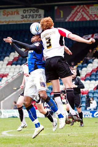 Rochdale 1 - 4 MK Dons