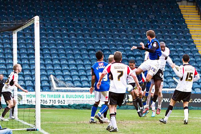 Rochdale 1 - 4 MK Dons