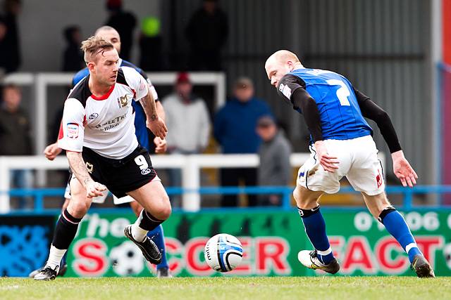 Rochdale 1 - 4 MK Dons