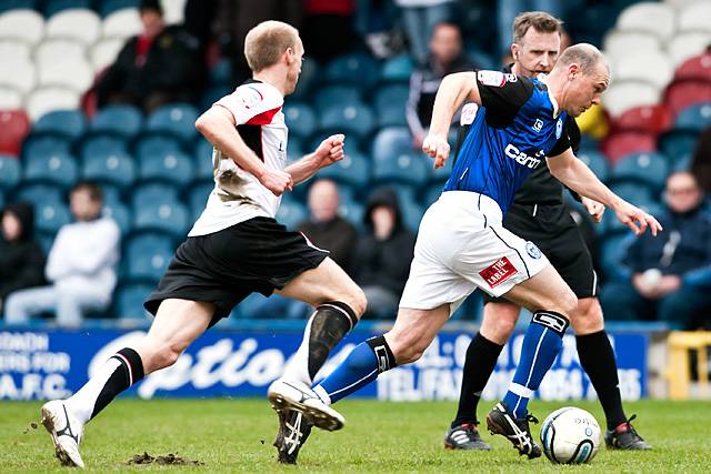 Rochdale 1 - 4 MK Dons