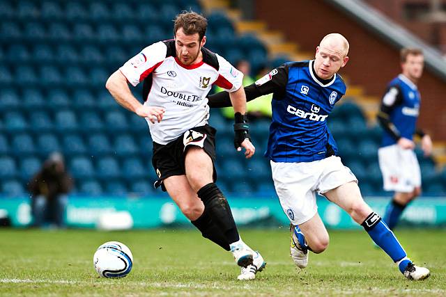 Rochdale 1 - 4 MK Dons