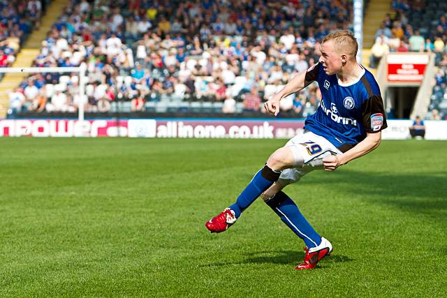 Rochdale 2 - 3 Carlisle United<br \>Nicky Adams crosses