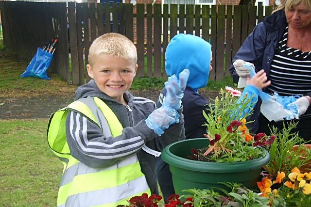 Having fun, planting pots