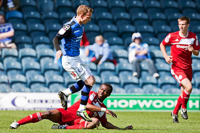 Rochdale 2 - 2 Peterborough United<br />Matt Done skips a challenge