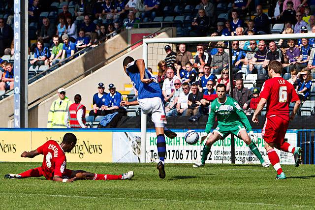 Rochdale 2 - 2 Peterborough United<br />Joe Thompson shoots