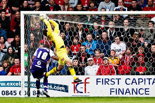 Bournemouth v Rochdale<br />Owain Fon Williams takes a cross