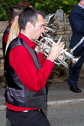 Wardle Anderson Band playing in Diggle<br \>Saddleworth Whit Friday Brass Band Contest