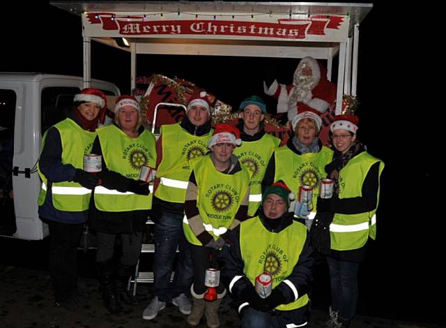 Rotary Club of Middleton, the Christmas float’s house-to-house tour 