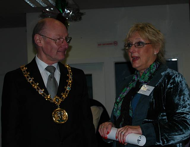 Mayor, Councillor Jim Gartside and Vivienne Carter 