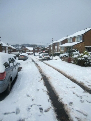 Snow in Smithy Bridge. Photo from Elaine Conway