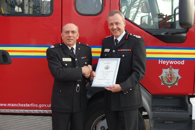 Dave Kirkham(left) with County Fire Officer Steve McGuirk
