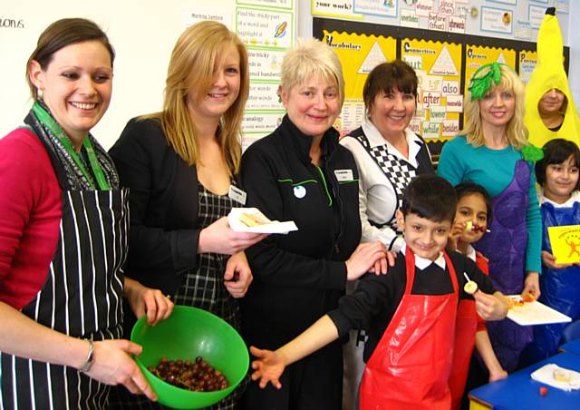 A cook and taste session at Castleton Primary School