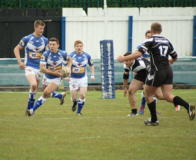 Mayfield 38 - 10 Stanningley