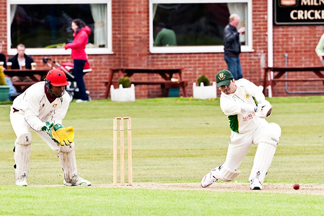 Milnrow CC v Crompton CC