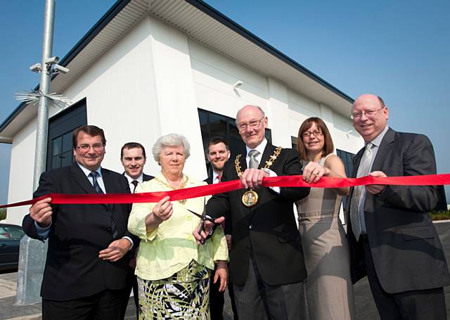 Rochdale’s mayor, Councillor James Gartside, and mayoress, Councillor Jane Gartside cut the ribbon to celebrate completion of Crown Offices along with Tim Heatley, Director at joint developers Capital & Centric PLC, Tracy Clavel Bate from joint developer Barnfield Construction Limited, John Hudson CEO Rochdale Development Agency and Councillor Peter Williams