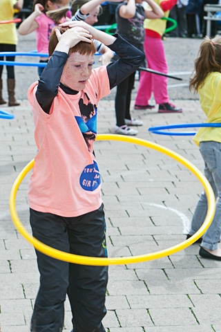 Attempt at Guinness World Record for a choreographed hula hoop routine