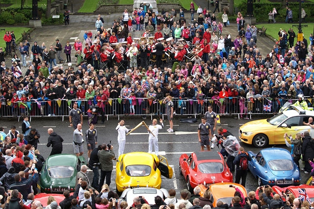 Thousands turn out to see Olympic Flame