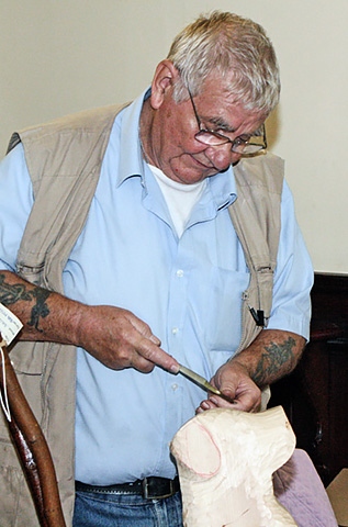 Ron-McConnell gives a wood carving demonstration