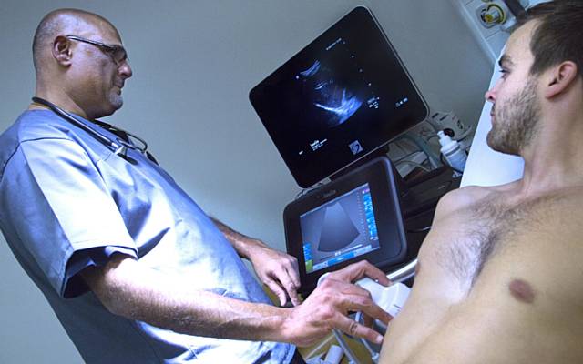 The Royal Oldham Hospital takes delivery of the first Sonosite X-Porte ultrasound machine to be shipped out of America 
