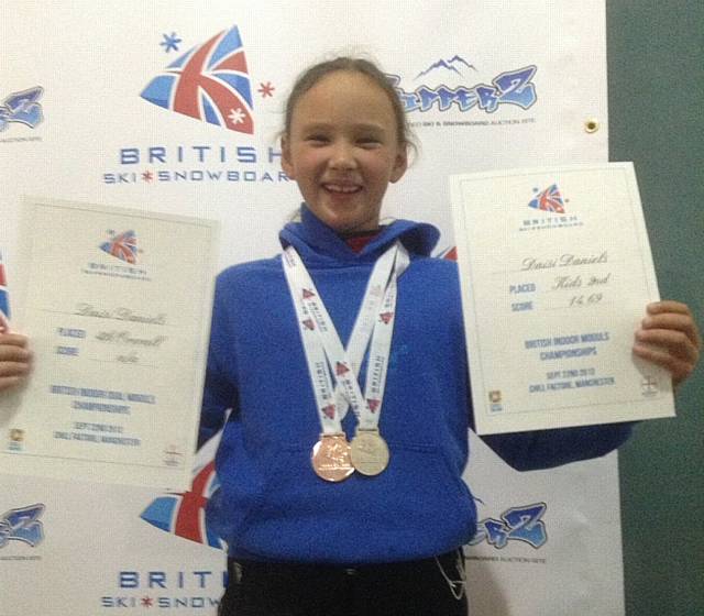 Daisi 3rd in the Overall Females Mogul’s category and 2nd in the children under 14s Moguls category