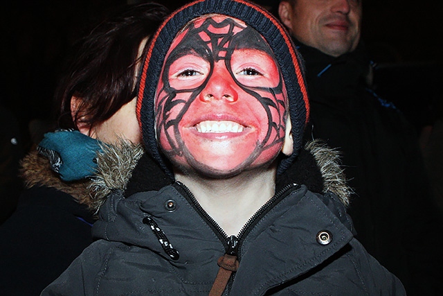 Littleborough Christmas lights switch on