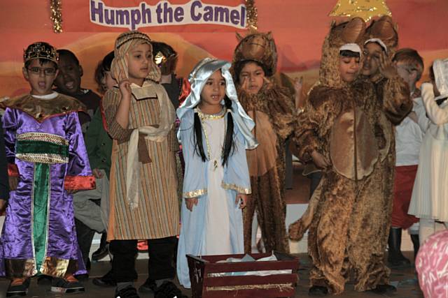 Beech House School Early Years 'Christmas Rhymes' and 'Humph the Camel' 