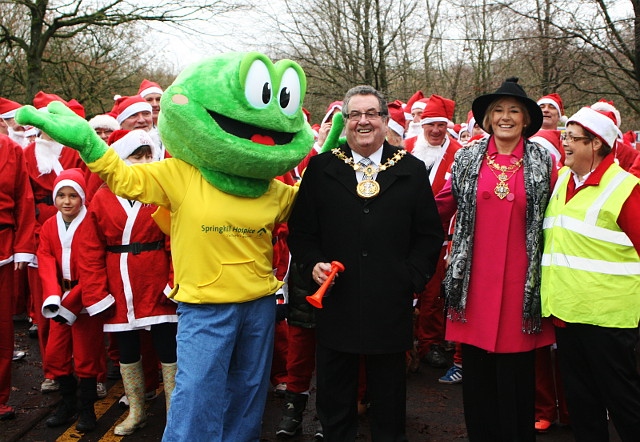 Springy the Hospice Frog, Mayor Peter Rush, Mayoress Monica Rush and organiser Pearl Benbow at Springhill Hospice Father Christmas Fun Run