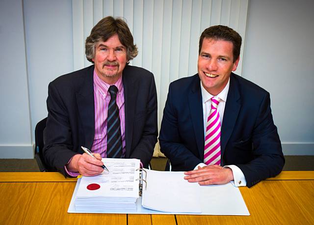 Chair of Greater Manchester Waste Disposal Authority (GMWDA) Councillor Neil Swannick, and Landcare’s Group Managing Director Simon Towers