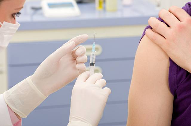 Vaccinating children is key to stopping flu