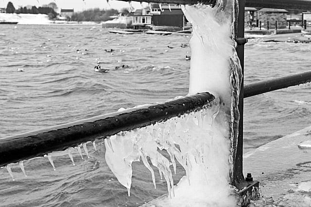 Ice at Hollingworth Lake