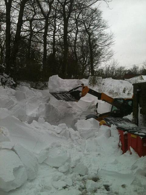 Severe snow drifts on Honresfeld driveway restricting access for emergency services