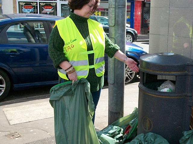 Rochdale Environmental Action Group is asking for larger bins and enforcement of the Litter Act and enviroment laws in the Borough