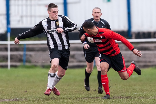 Rochdale Online Alliance League President's Cup Final<br /> Wardle 2-3 Woodbank